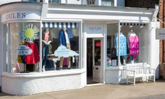 Retailer Joules nears collapse risking 1,600 jobs